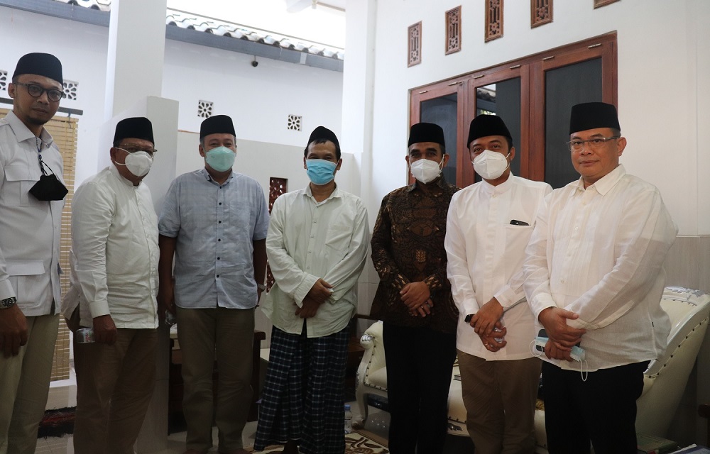 Silaturahmi ke Gus Baha Jajaran Pengurus Gerindra Mendapat Pelajaran Berharga