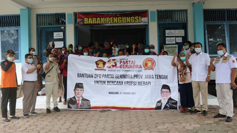 Gerindra Jateng dan Prasetyo Hadi Bantu Korban Merapi di Magelang