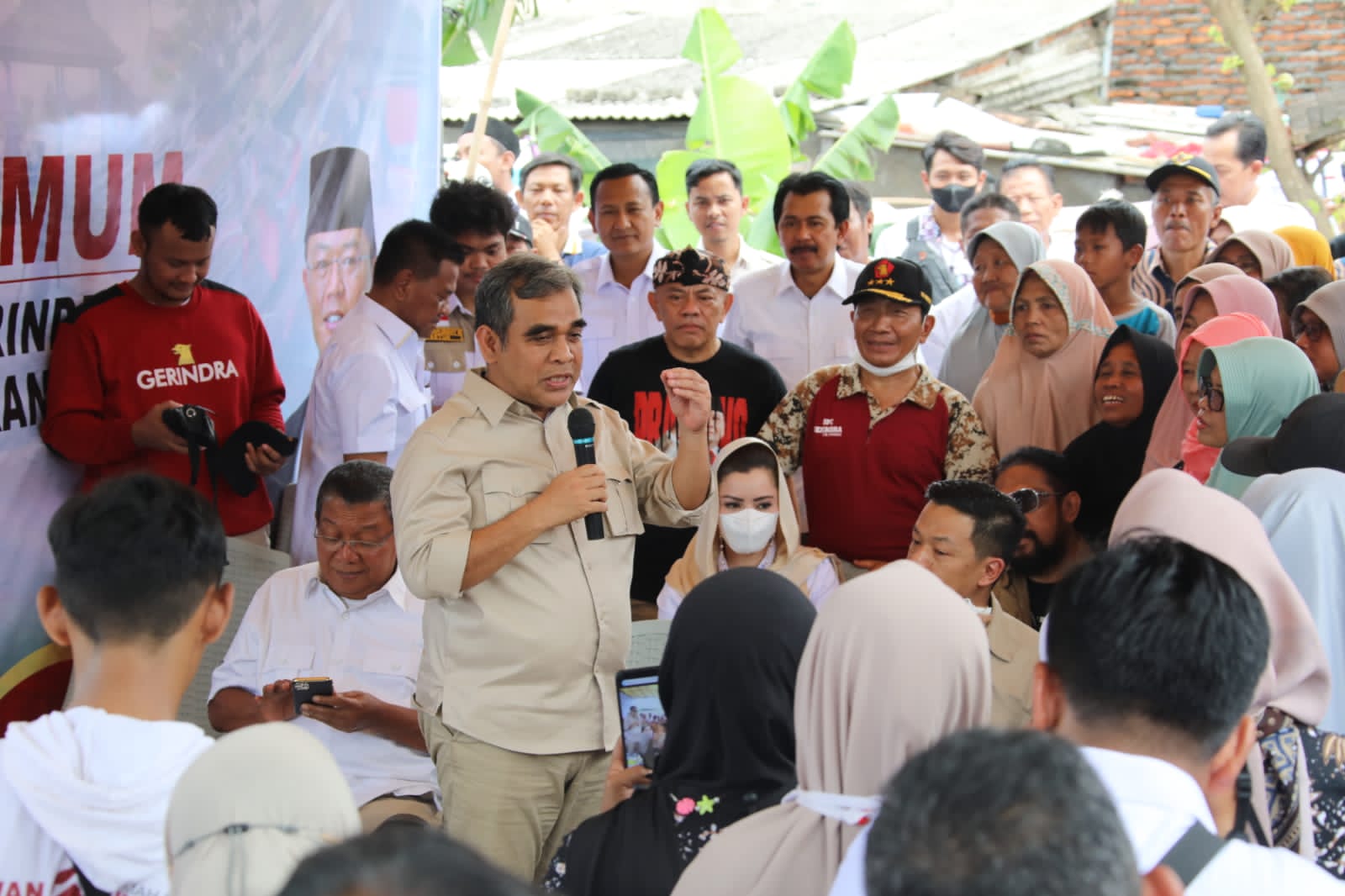 Partai Gerindra Salurkan 15.000 Paket Sembako Untuk Korban Banjir di Jawa Tengah