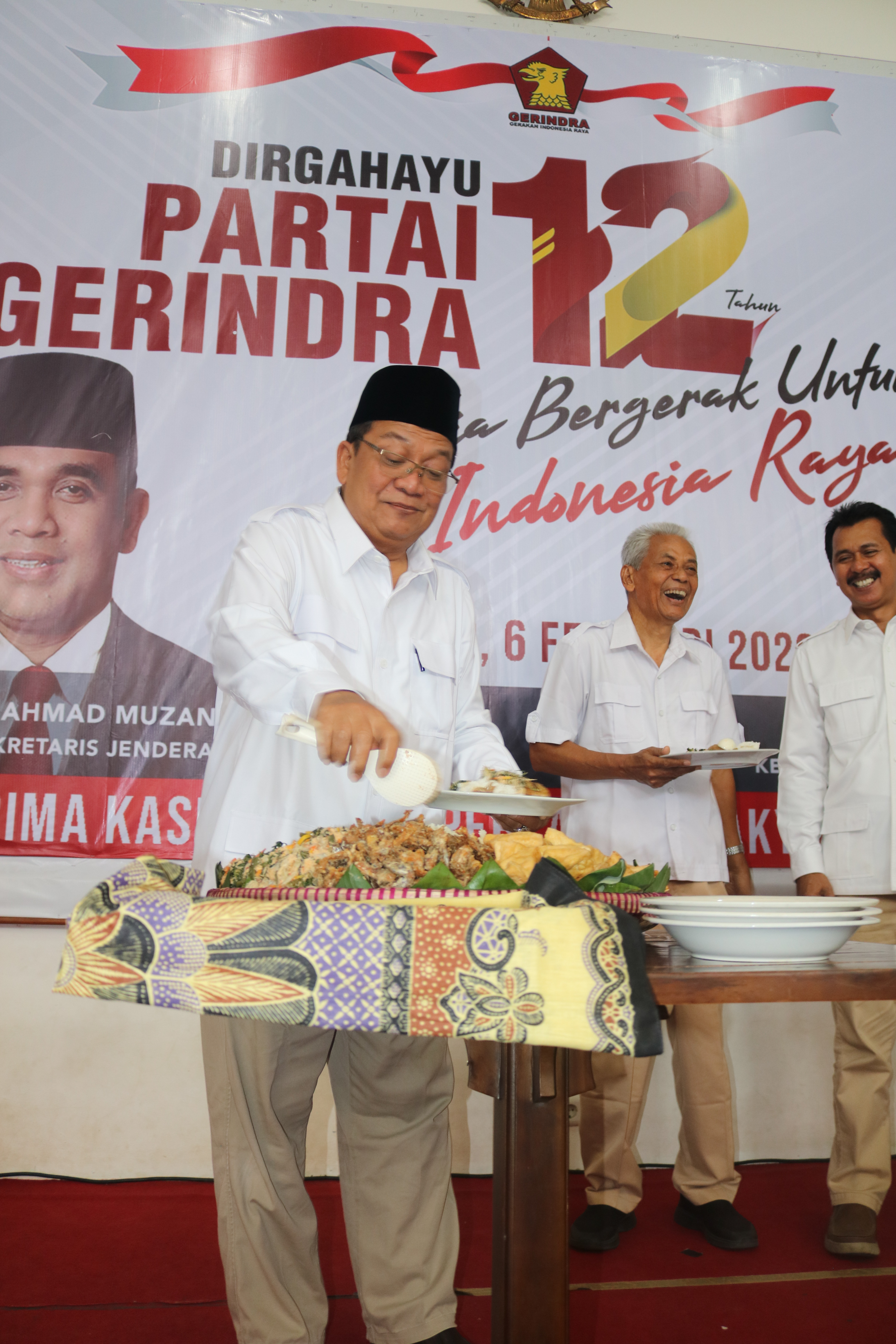 Potong Tumpeng